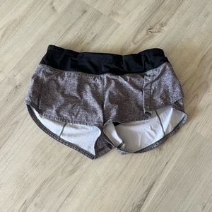 Lulu lemon Speed Up Mid-Rise Lined Short 2.5” size 4 heather lux multi black